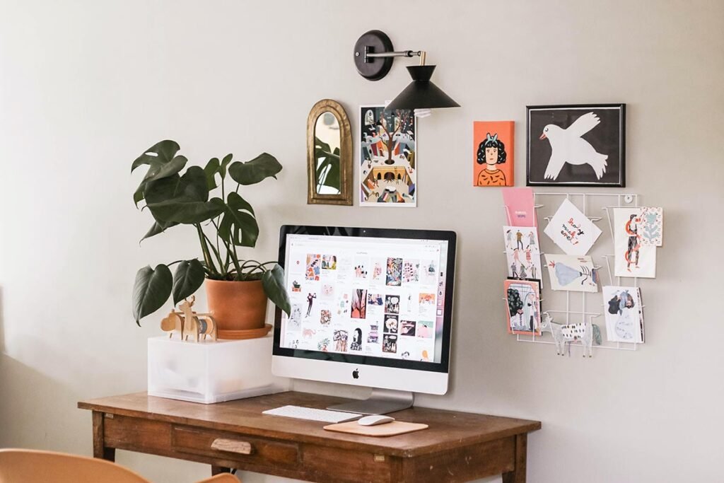Stop Working From The Couch – How to Organize a Professional Home Office